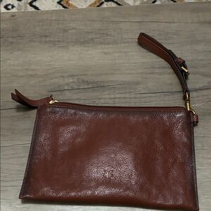 Frye BrsndBrown Leather Wristlet